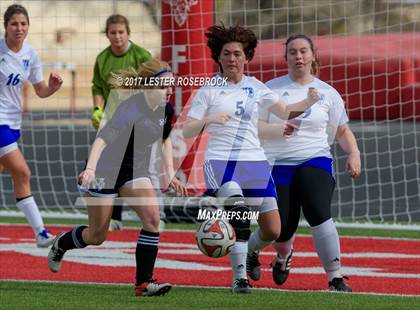 Thumbnail 1 in Lampasas vs St. Mary's Hall (Hill Country Winter Classic) photogallery.