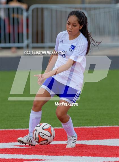 Thumbnail 2 in Lampasas vs St. Mary's Hall (Hill Country Winter Classic) photogallery.