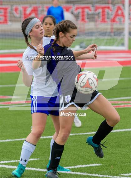 Thumbnail 2 in Lampasas vs St. Mary's Hall (Hill Country Winter Classic) photogallery.