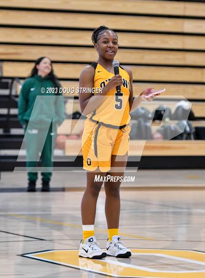 Thumbnail 2 in St. Patrick-St. Vincent @ Bishop O'Dowd (Bishop O'Dowd MLK Tournament) photogallery.