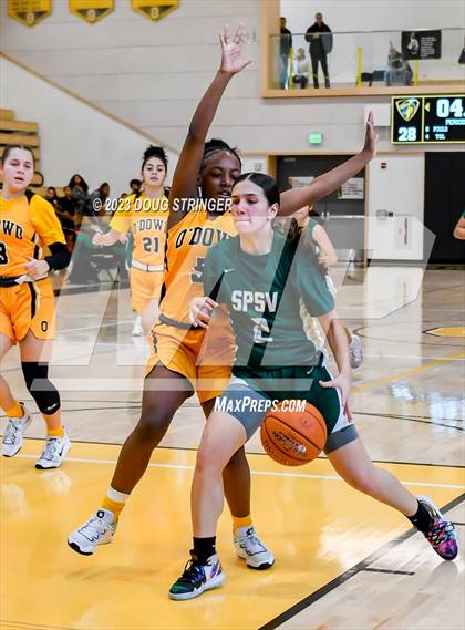 Thumbnail 1 in St. Patrick-St. Vincent @ Bishop O'Dowd (Bishop O'Dowd MLK Tournament) photogallery.