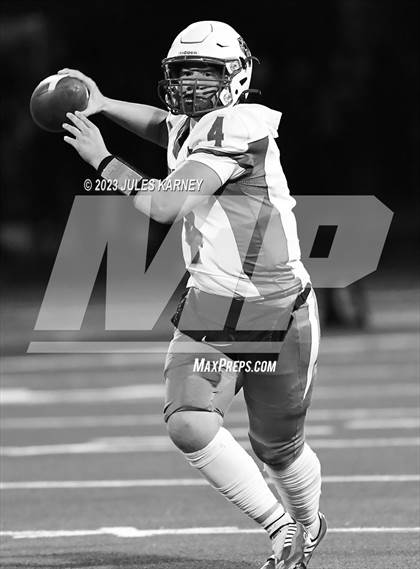 Thumbnail 2 in Desert Oasis @ Palo Verde (NIAA 5A Div. III Semi-final) photogallery.
