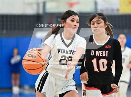 Thumbnail 1 in Denver West vs Alameda photogallery.