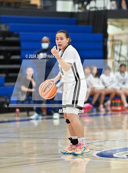 Thumbnail 2 in Denver West vs Alameda photogallery.