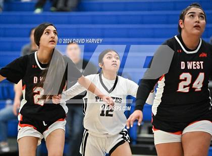 Thumbnail 1 in Denver West vs Alameda photogallery.