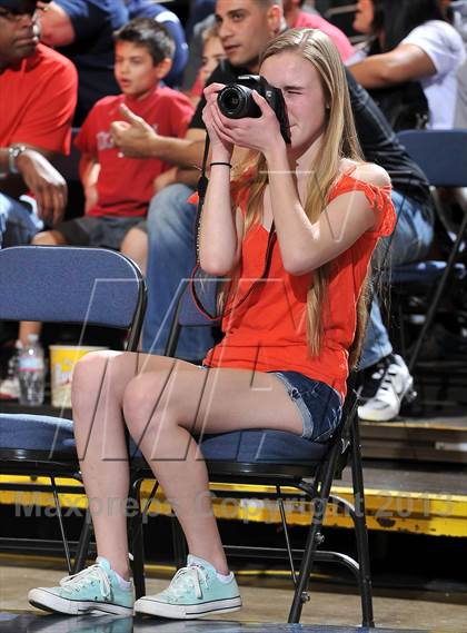 Thumbnail 3 in Serra vs. Lutheran (CIF DIV 4AA Final) photogallery.