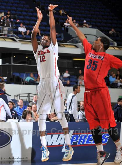 Thumbnail 1 in Serra vs. Lutheran (CIF DIV 4AA Final) photogallery.