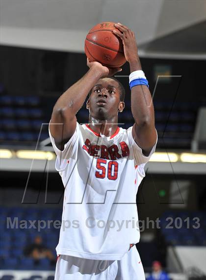 Thumbnail 3 in Serra vs. Lutheran (CIF DIV 4AA Final) photogallery.
