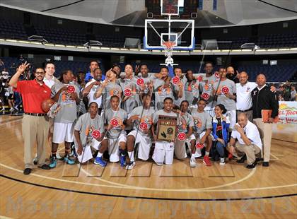 Thumbnail 2 in Serra vs. Lutheran (CIF DIV 4AA Final) photogallery.