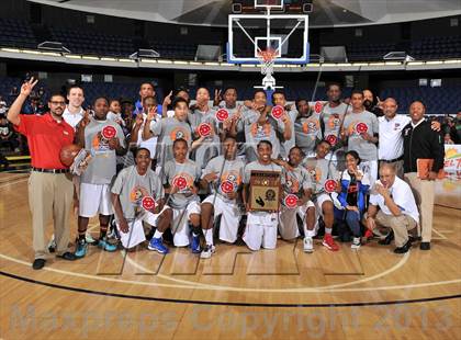 Thumbnail 3 in Serra vs. Lutheran (CIF DIV 4AA Final) photogallery.