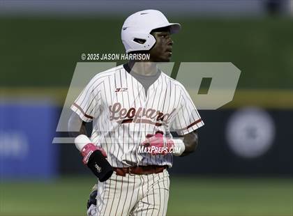 Thumbnail 2 in Texarkana Liberty-Eylau vs Corpus Christi London (UIL Baseball 3A D1 Final) photogallery.