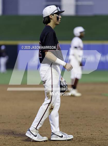 Thumbnail 1 in Texarkana Liberty-Eylau vs Corpus Christi London (UIL Baseball 3A D1 Final) photogallery.