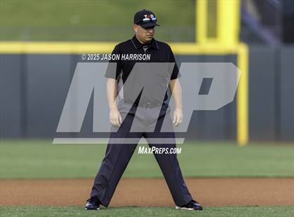 Thumbnail 2 in Texarkana Liberty-Eylau vs Corpus Christi London (UIL Baseball 3A D1 Final) photogallery.