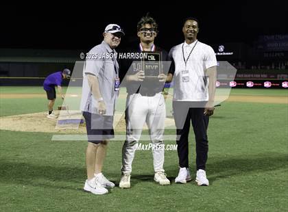 Thumbnail 2 in Texarkana Liberty-Eylau vs Corpus Christi London (UIL Baseball 3A D1 Final) photogallery.