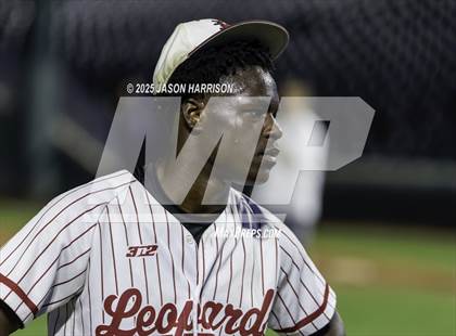 Thumbnail 3 in Texarkana Liberty-Eylau vs Corpus Christi London (UIL Baseball 3A D1 Final) photogallery.