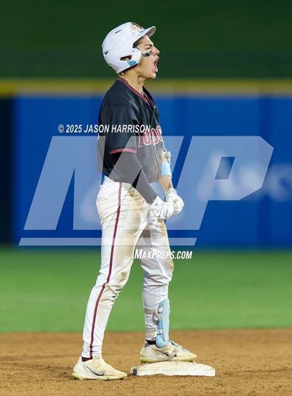 Thumbnail 3 in Texarkana Liberty-Eylau vs Corpus Christi London (UIL Baseball 3A D1 Final) photogallery.