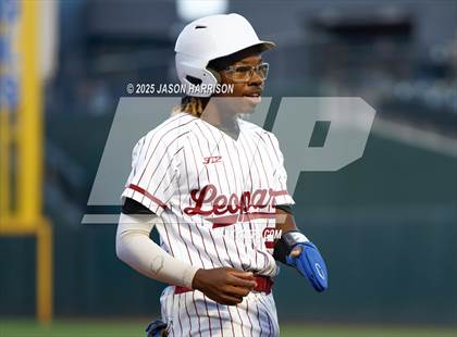 Thumbnail 1 in Texarkana Liberty-Eylau vs Corpus Christi London (UIL Baseball 3A D1 Final) photogallery.