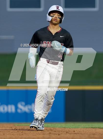 Thumbnail 3 in Texarkana Liberty-Eylau vs Corpus Christi London (UIL Baseball 3A D1 Final) photogallery.