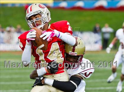 Thumbnail 2 in Boston College High @ Everett photogallery.