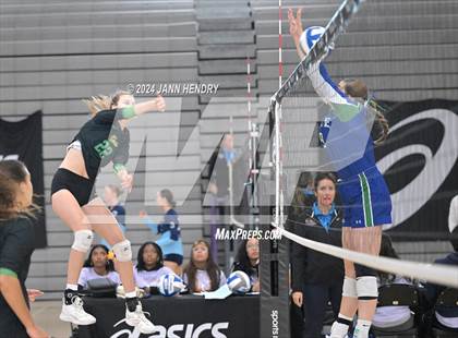 Thumbnail 2 in Mira Costa vs. Xavier College Prep Durango Fall Classic) photogallery.