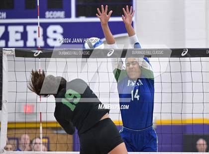 Thumbnail 2 in Mira Costa vs. Xavier College Prep Durango Fall Classic) photogallery.