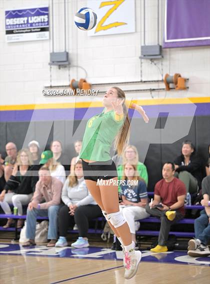 Thumbnail 2 in Mira Costa vs. Xavier College Prep Durango Fall Classic) photogallery.