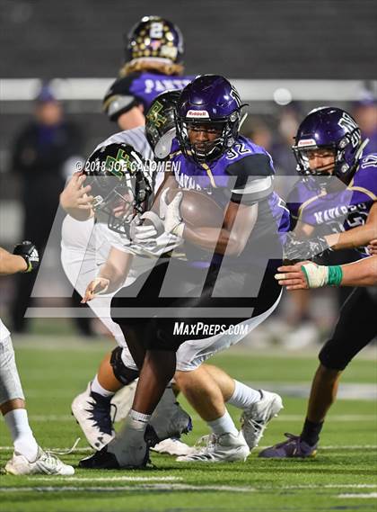 Thumbnail 2 in Navarro vs Rockport-Fulton (UIL 4A Regional Playoff) photogallery.