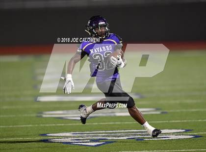 Thumbnail 2 in Navarro vs Rockport-Fulton (UIL 4A Regional Playoff) photogallery.