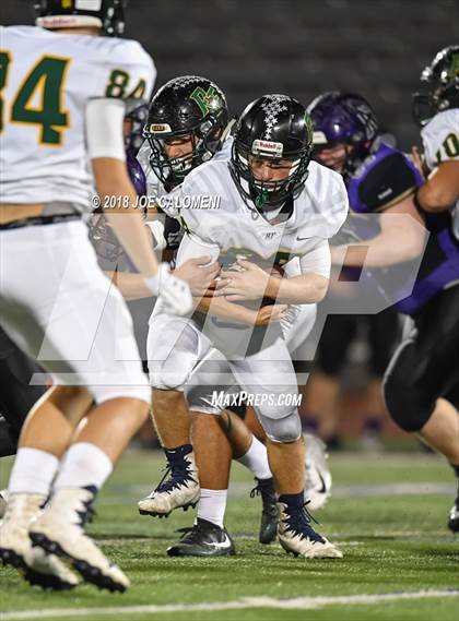 Thumbnail 3 in Navarro vs Rockport-Fulton (UIL 4A Regional Playoff) photogallery.