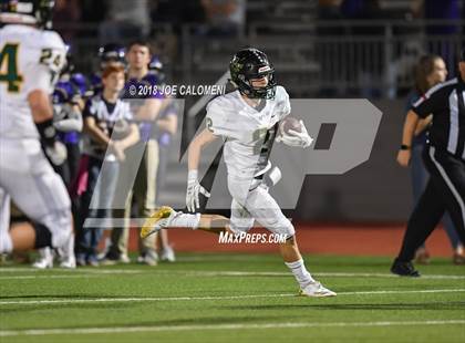 Thumbnail 2 in Navarro vs Rockport-Fulton (UIL 4A Regional Playoff) photogallery.