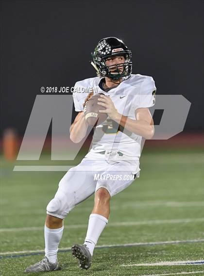 Thumbnail 2 in Navarro vs Rockport-Fulton (UIL 4A Regional Playoff) photogallery.