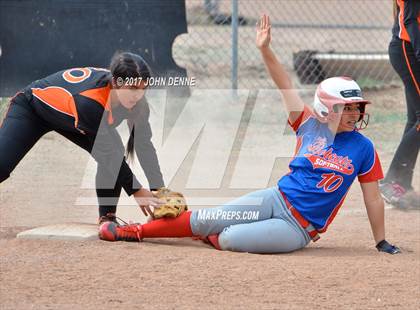 Thumbnail 1 in Taos @ McCurdy photogallery.