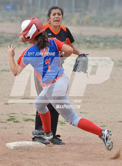 Thumbnail 3 in Taos @ McCurdy photogallery.