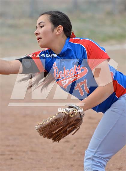 Thumbnail 3 in Taos @ McCurdy photogallery.