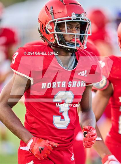 Thumbnail 2 in Channelview vs North Shore (A Team) photogallery.