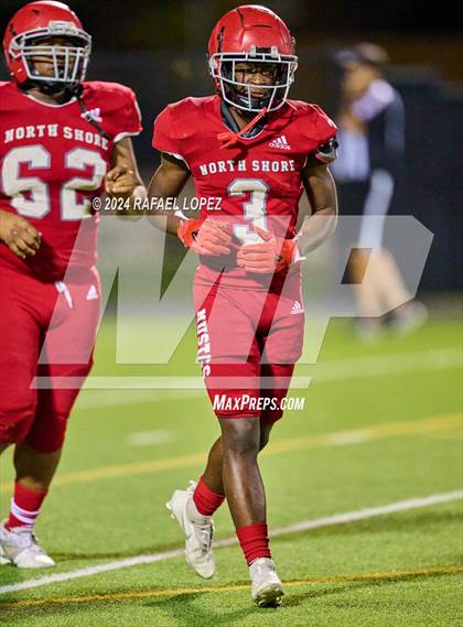 Thumbnail 2 in Channelview vs North Shore (A Team) photogallery.