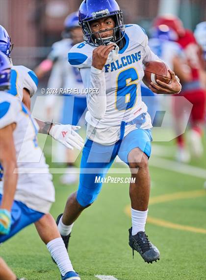 Thumbnail 3 in Channelview vs North Shore (A Team) photogallery.