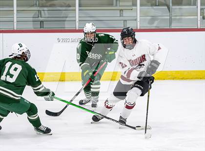 Thumbnail 3 in Deerfield Academy vs. Tabor Academy (St. Paul's Jamboree - Scrimmage) photogallery.