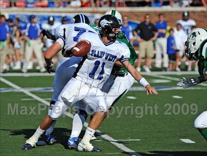 Thumbnail 3 in Plano West vs. Carroll photogallery.