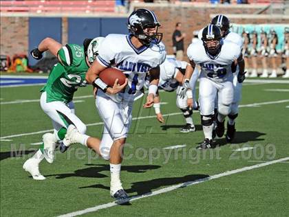 Thumbnail 3 in Plano West vs. Carroll photogallery.