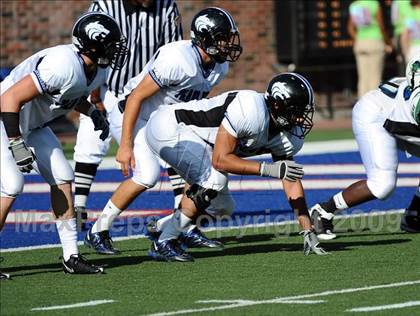 Thumbnail 1 in Plano West vs. Carroll photogallery.