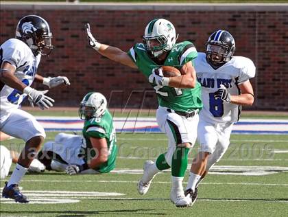 Thumbnail 1 in Plano West vs. Carroll photogallery.
