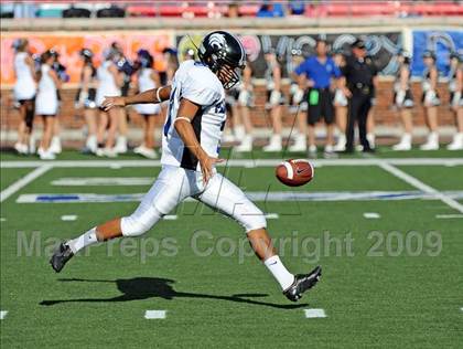 Thumbnail 1 in Plano West vs. Carroll photogallery.