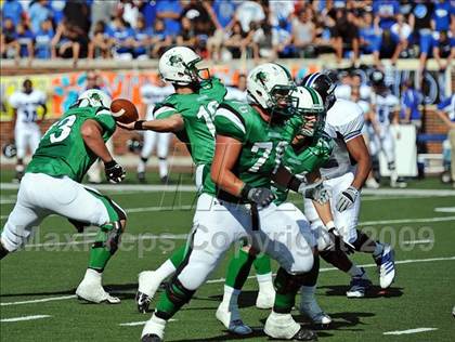 Thumbnail 3 in Plano West vs. Carroll photogallery.