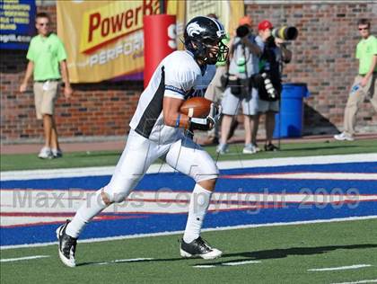 Thumbnail 3 in Plano West vs. Carroll photogallery.