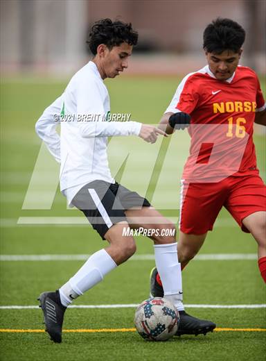 null - Photo 21