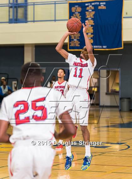 Thumbnail 2 in Manteca vs. Saint Mary's (Prep 2 Prep Tip-Off Classic) photogallery.