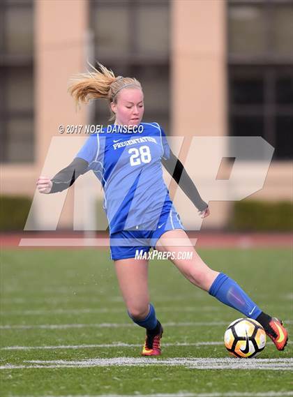 Thumbnail 1 in St. Ignatius vs Presentation photogallery.