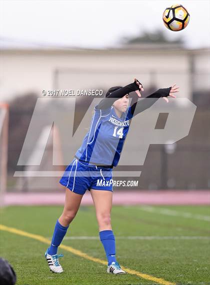 Thumbnail 1 in St. Ignatius vs Presentation photogallery.