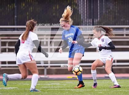 Thumbnail 1 in St. Ignatius vs Presentation photogallery.